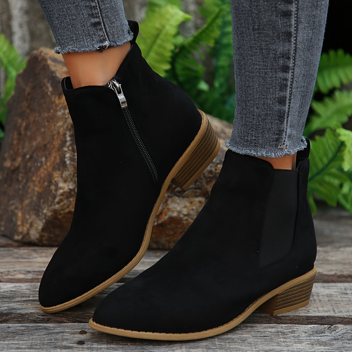 Katherine | Supportive and modern orthopedic boots.
