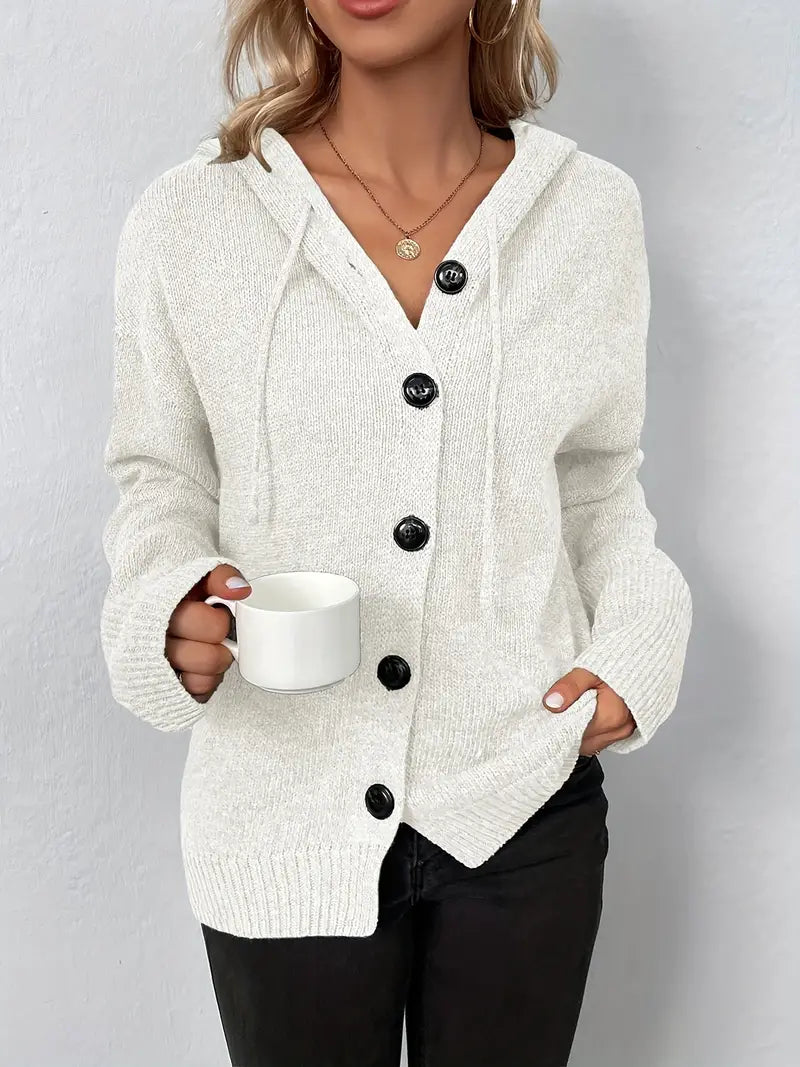Regina| Timeless and elegant winter cardigan