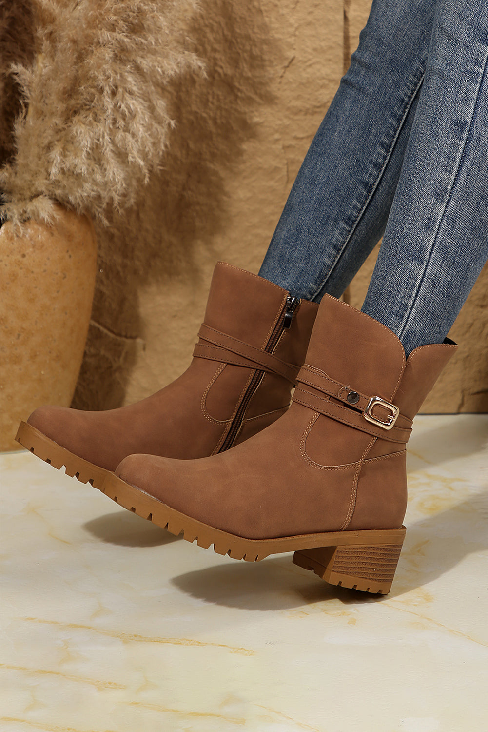 Virginia | Supportive and versatile orthopedic boots