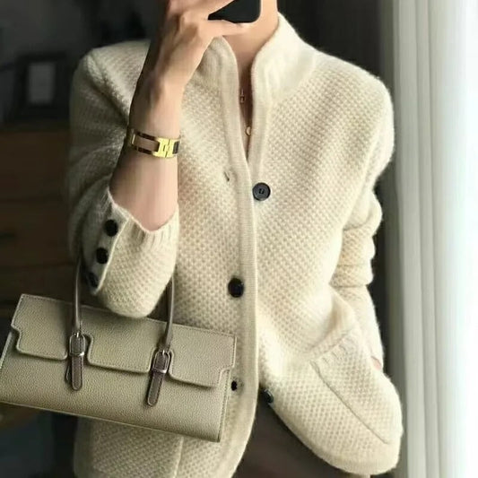 Gina | Sophisticated and cozy cardigan