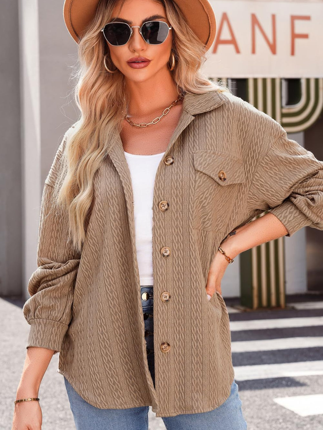 Rita | Structured long-sleeved jacket with button placket