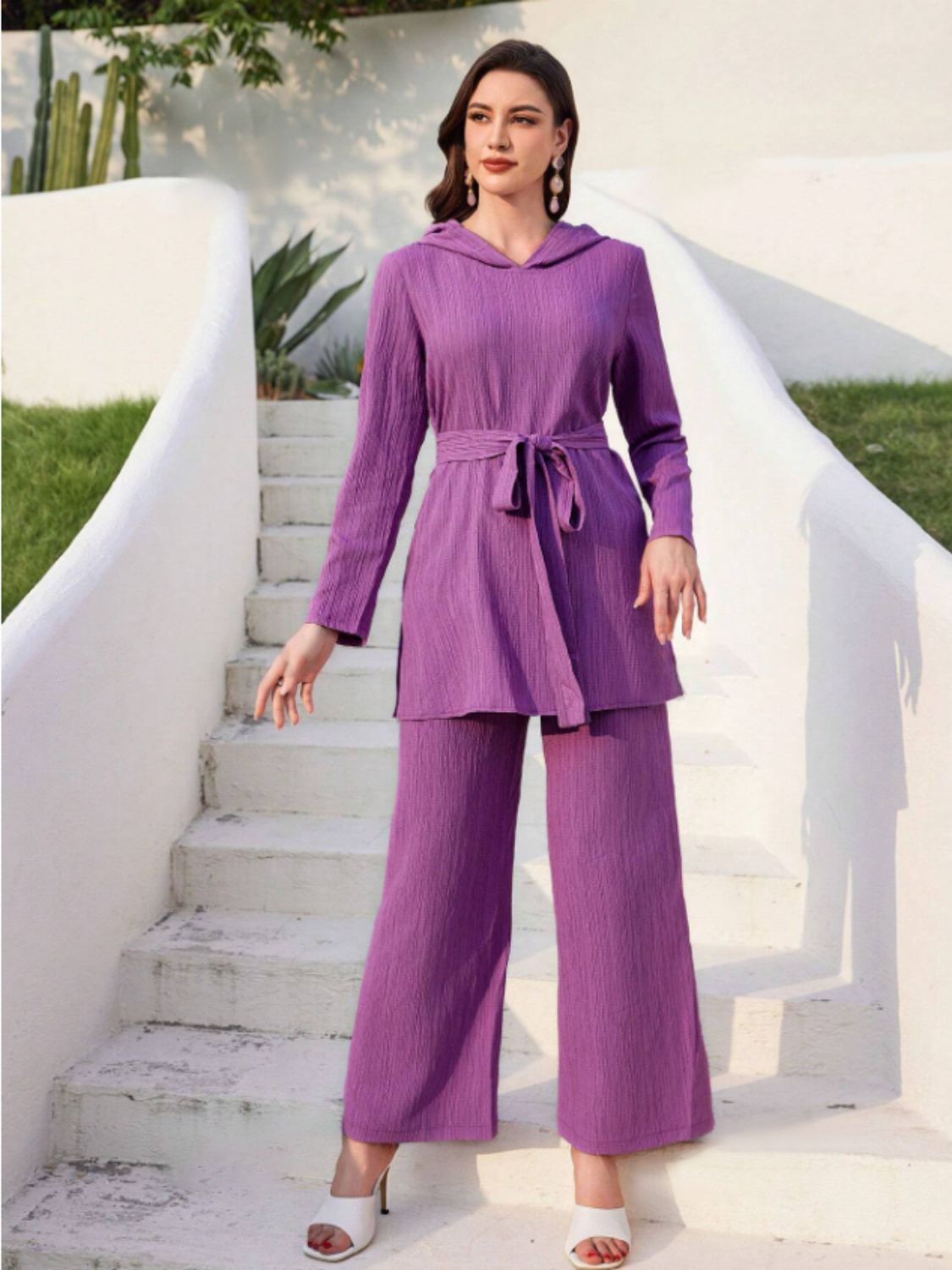 Annelie | Set consisting of a long-sleeved hooded top and tie-dye trousers