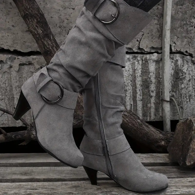 Alicia | Supportive and versatile orthopedic boots