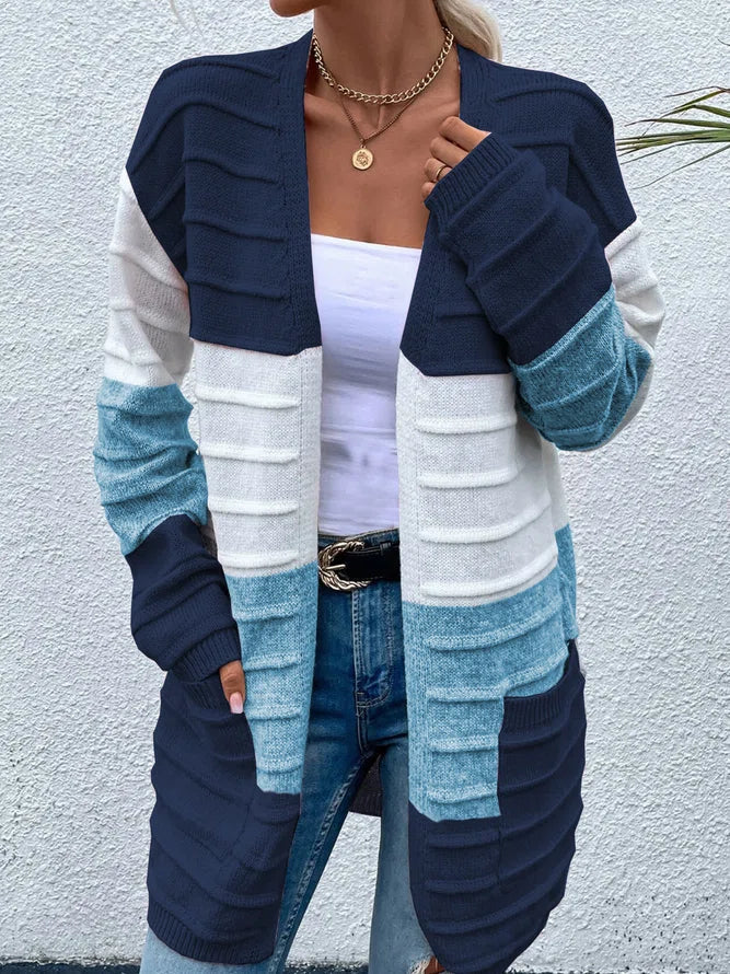 Victoria | Casual and effortless winter garment