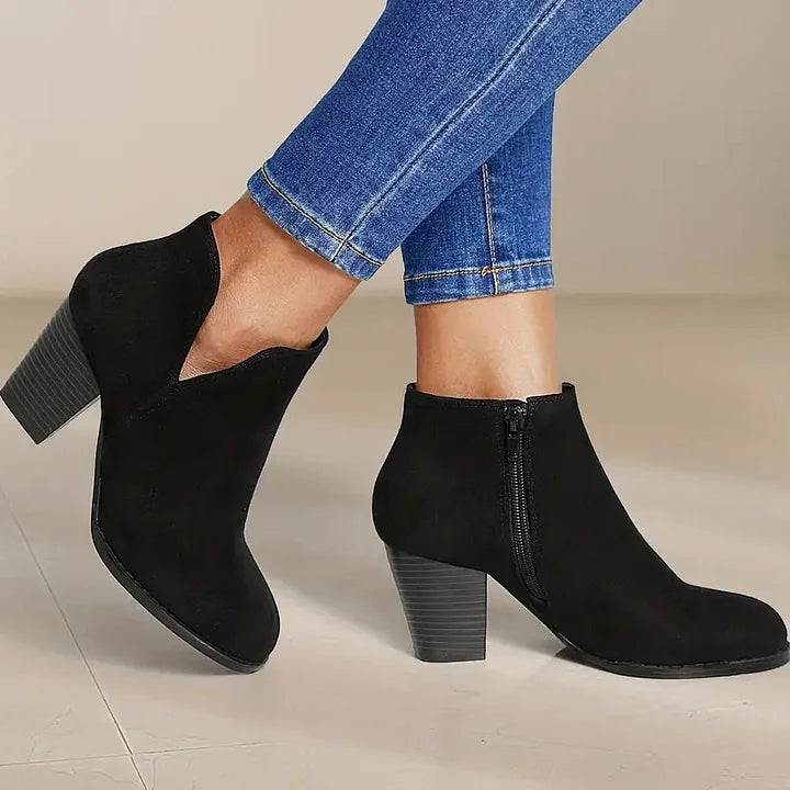 Ivanna | Comfortable and fashionable orthopedic shoes.