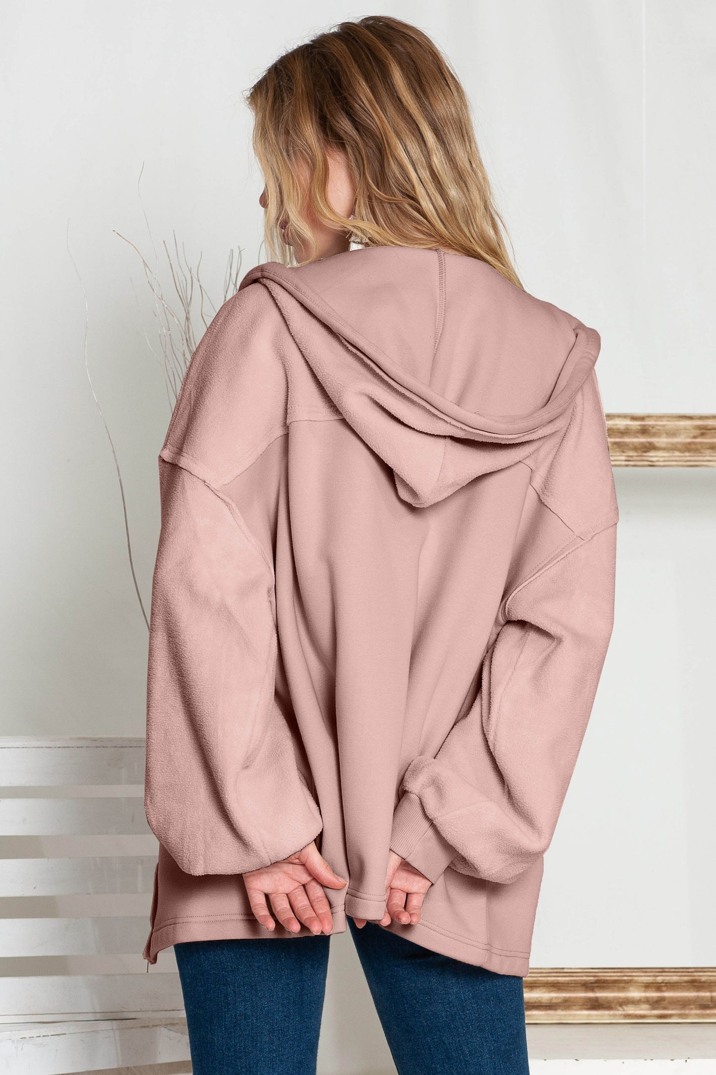 Eugenia | Fashionable and effortless winter garment