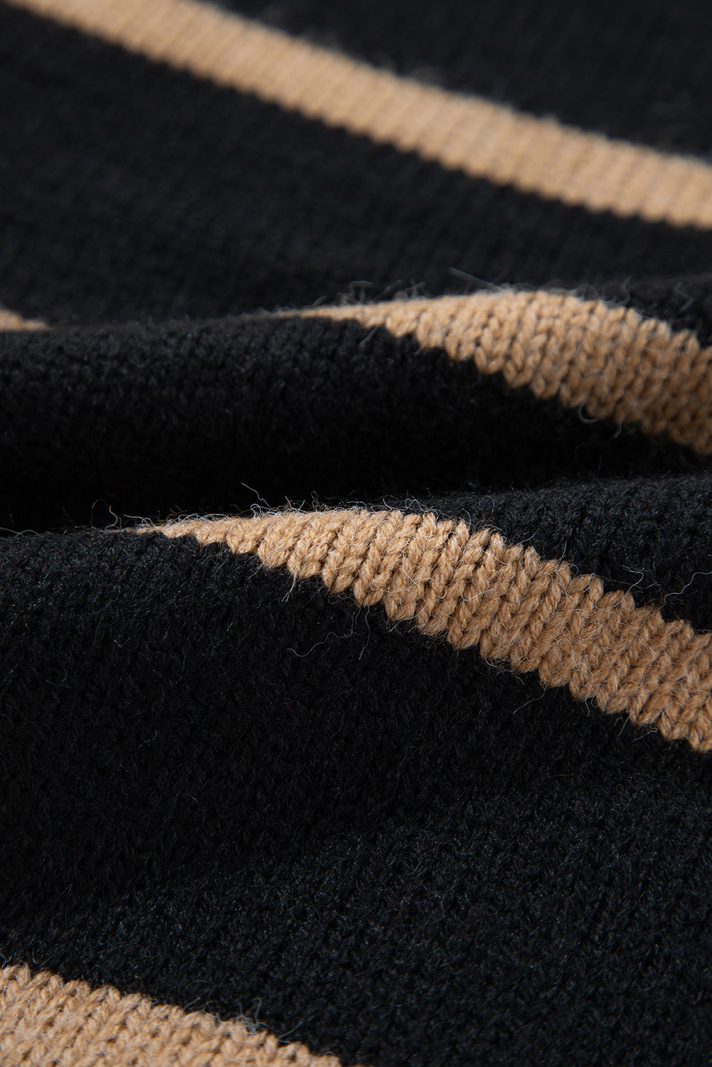 Katherine | Classic and stylish winter cardigan