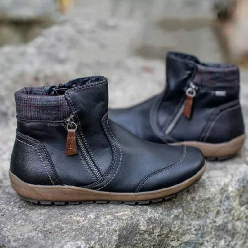 Liliana | Modern and supportive orthopedic footwear.