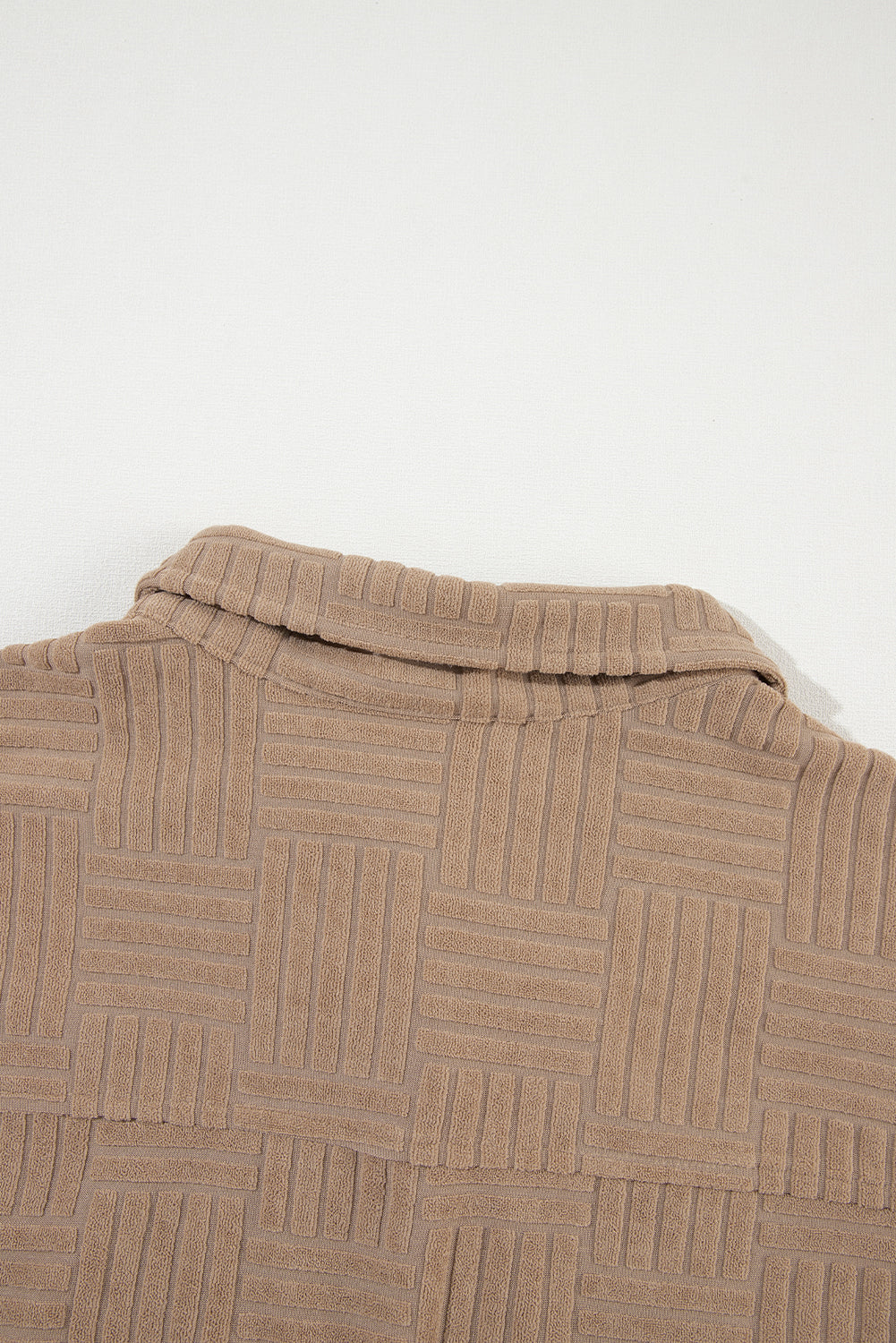 Fatima | Fashionable and minimalist winter garment
