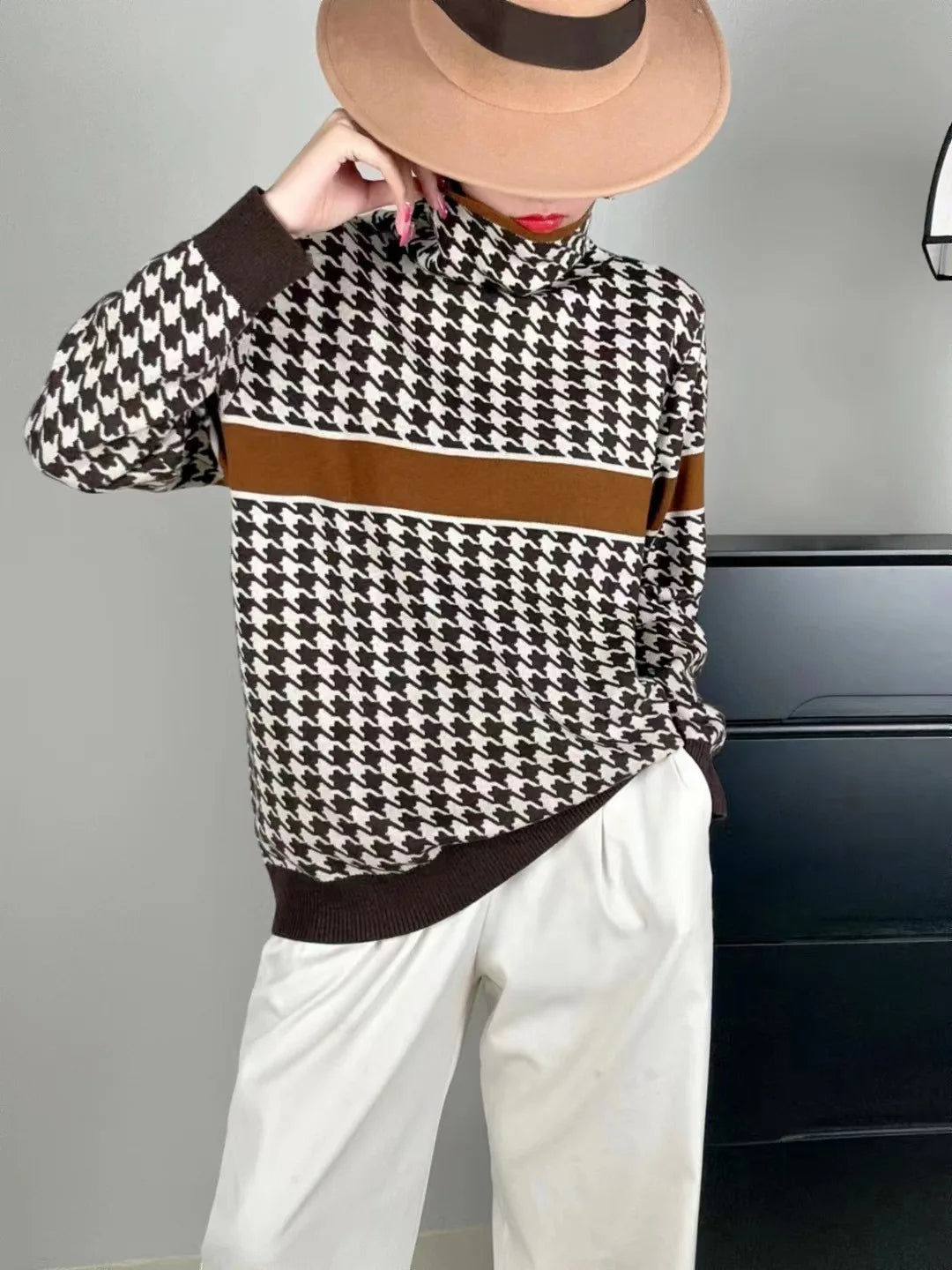 Mara® | Elegant turtleneck sweater