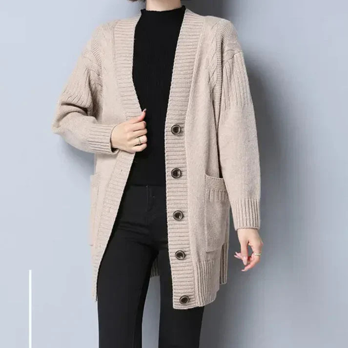 Samanta | Fashionable and effortless winter cardigan