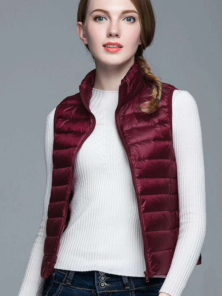 Jimena | Ultralight, sleeveless, elegant half jacket for women