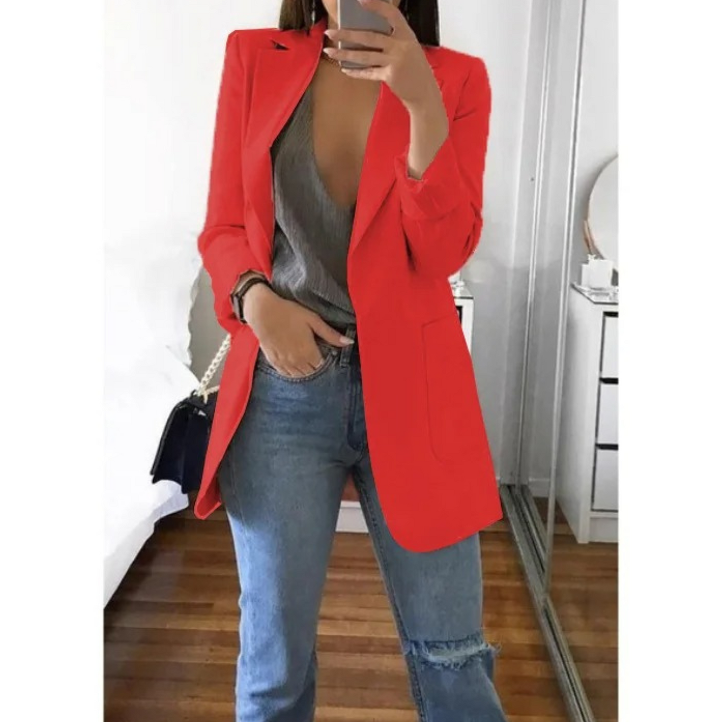 Camila | Fashionable and effortless winter garment