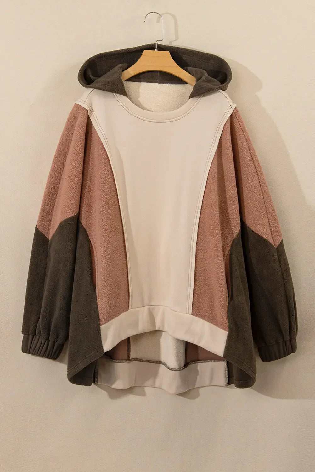 Monica| Relaxed and stylish winter hoodie