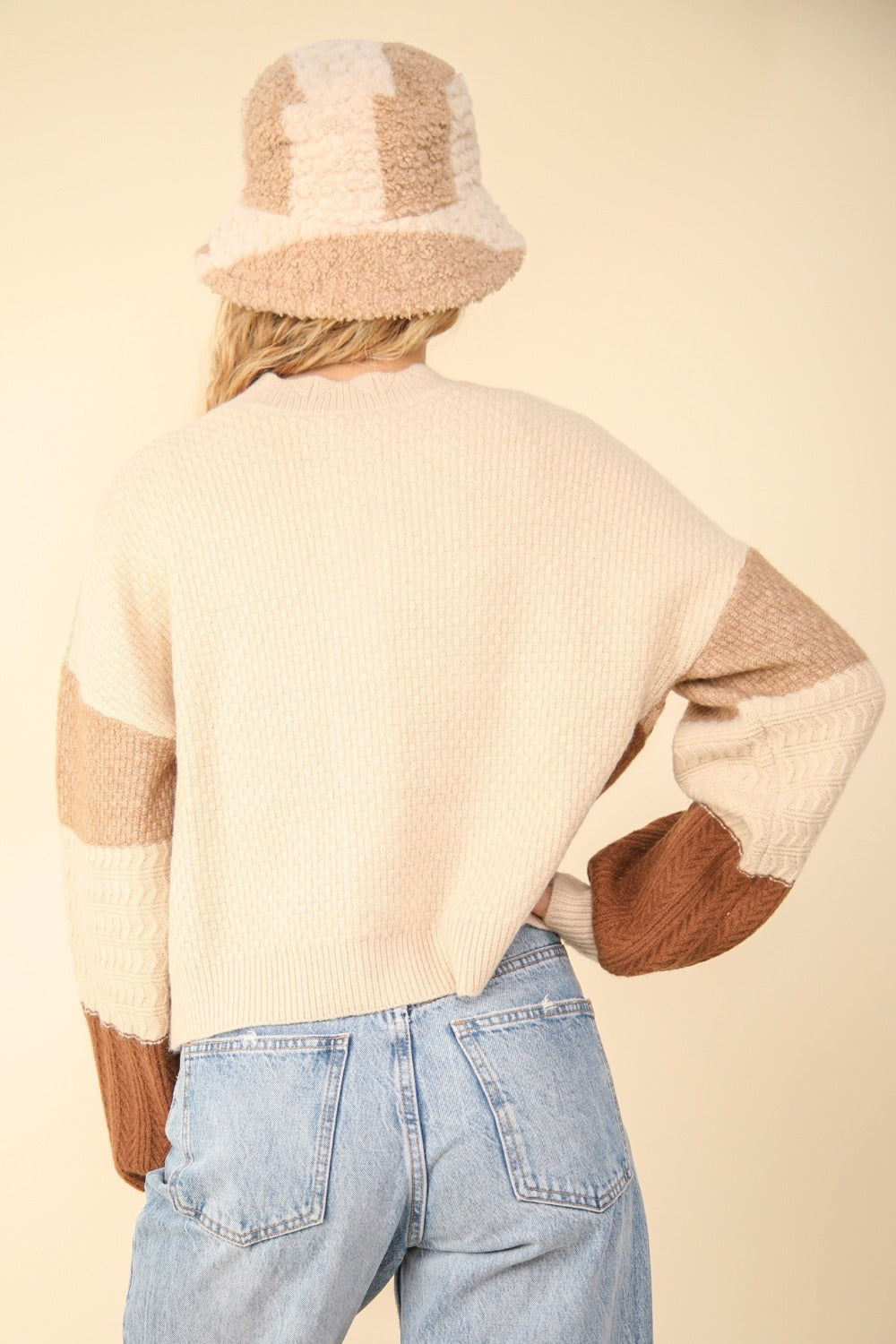 Margarita | Textured sweater cardigan with color block buttons