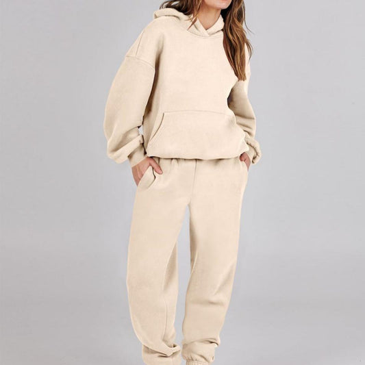 Barbara | Vibrant fall hoodie and sweatpants set for women