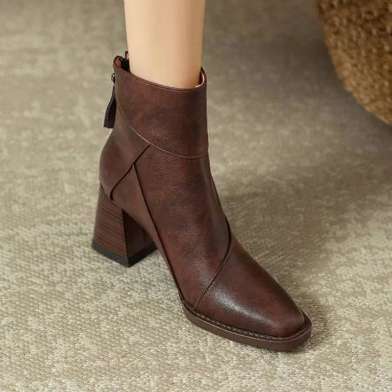 Angela | Comfortable leather boots for women.