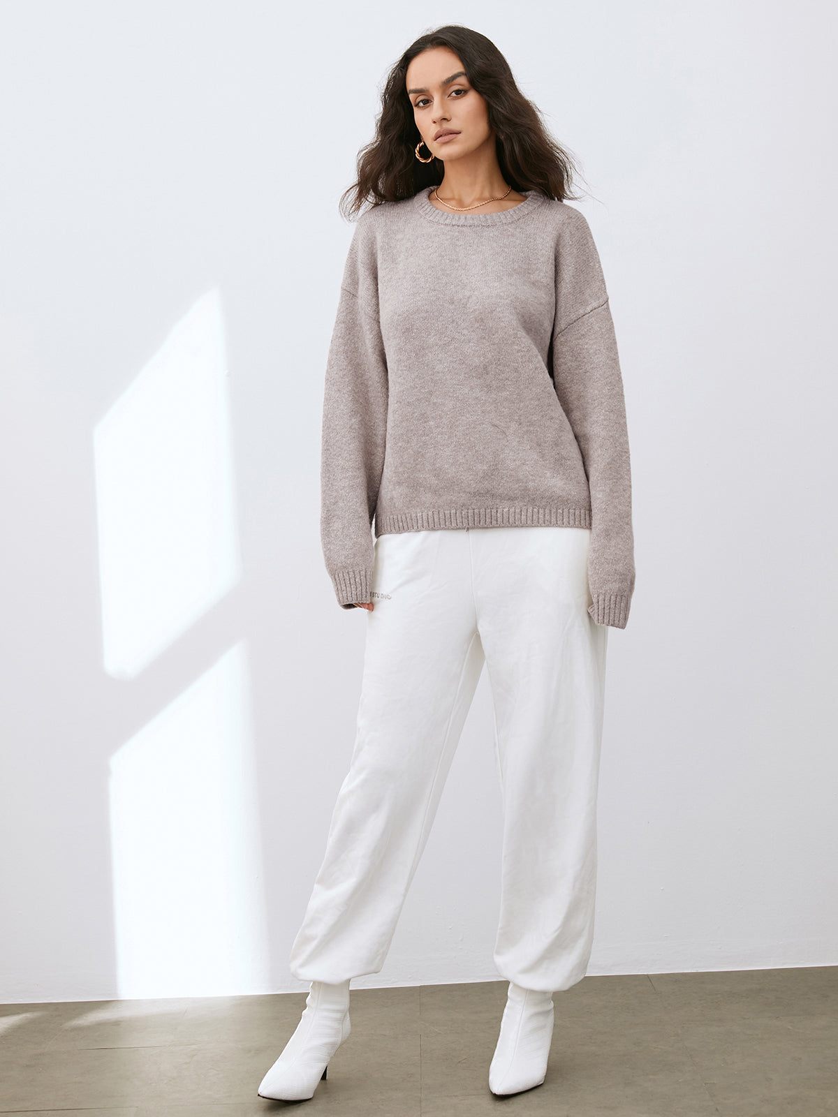 Janeth | STYLISH LIGHTWEIGHT SWEATER