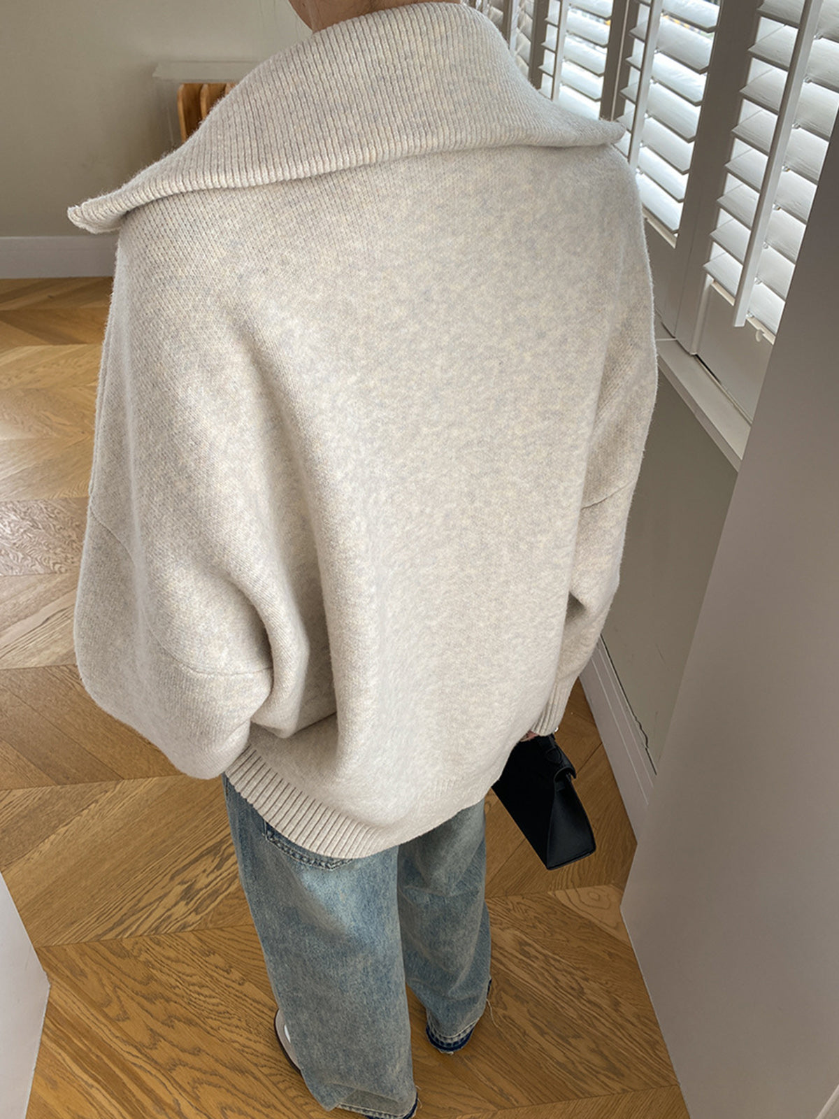 Silvia | Classic and stylish winter cardigan
