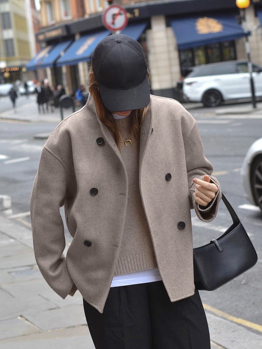 Valeria | Modern oversized coat with buttons