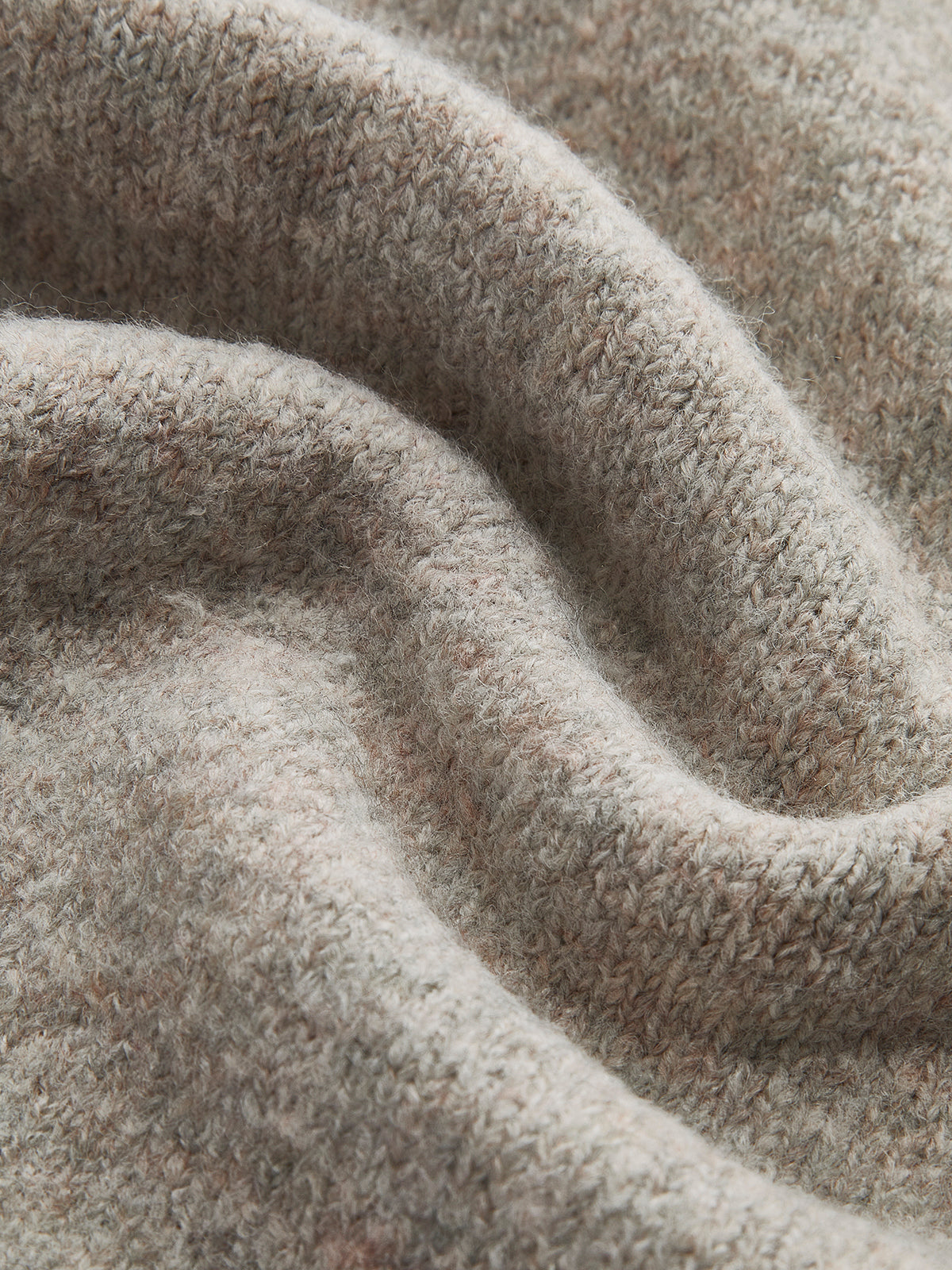 Janeth | STYLISH LIGHTWEIGHT SWEATER