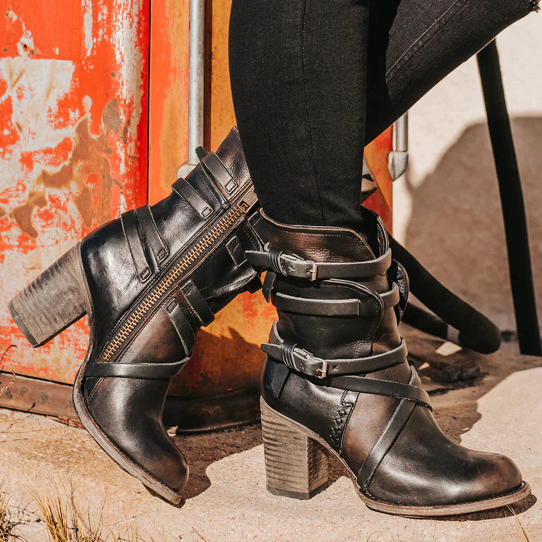 Blanca | Supportive and trendy orthopedic boots