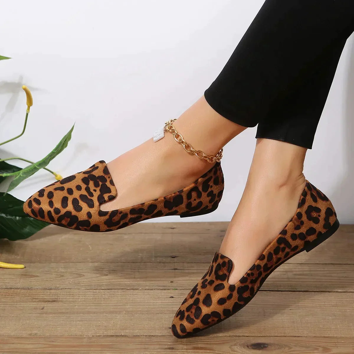 Karol® | Leopard Pointed Toe Loafers