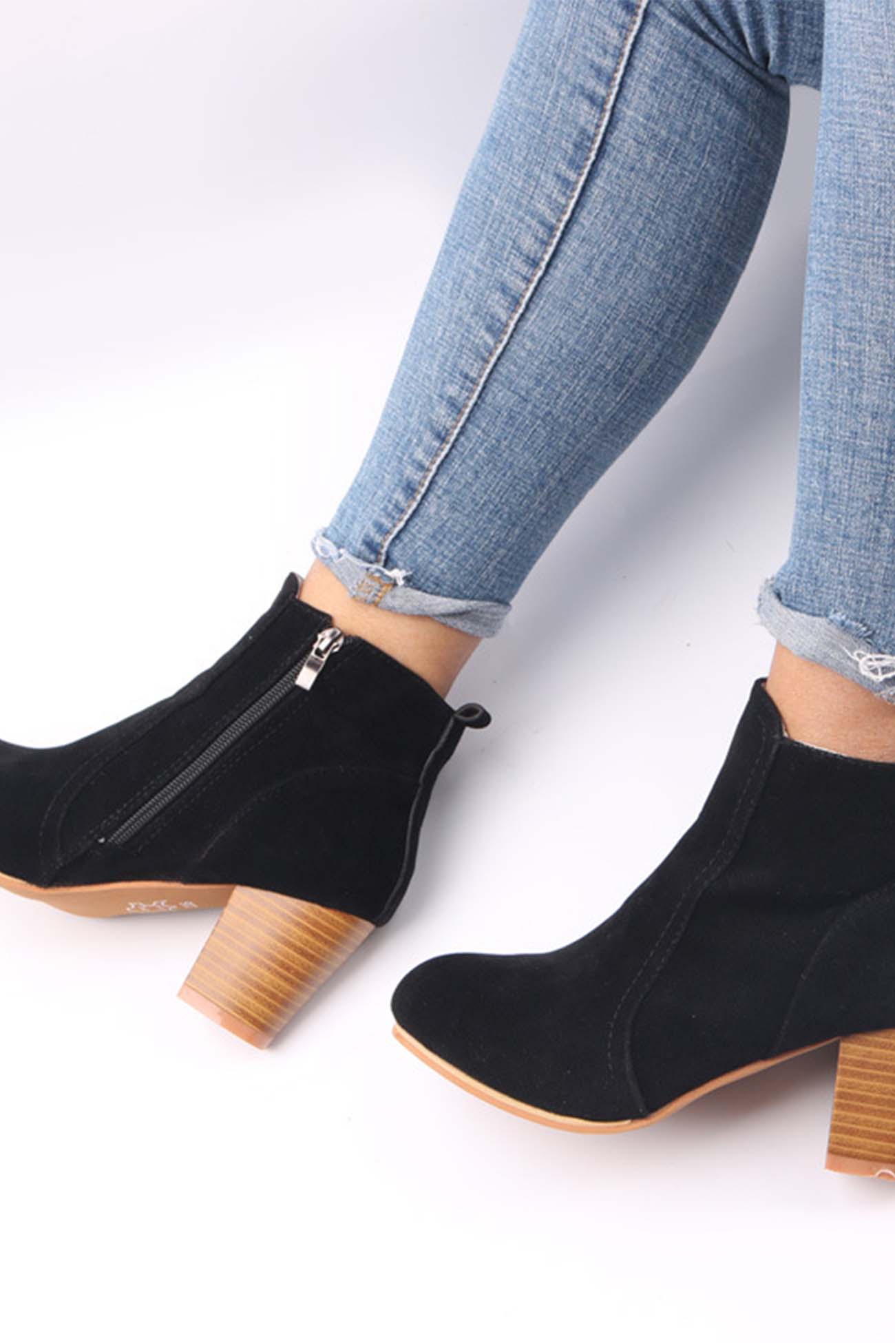 Romina | Fashionable, supportive orthopedic boots