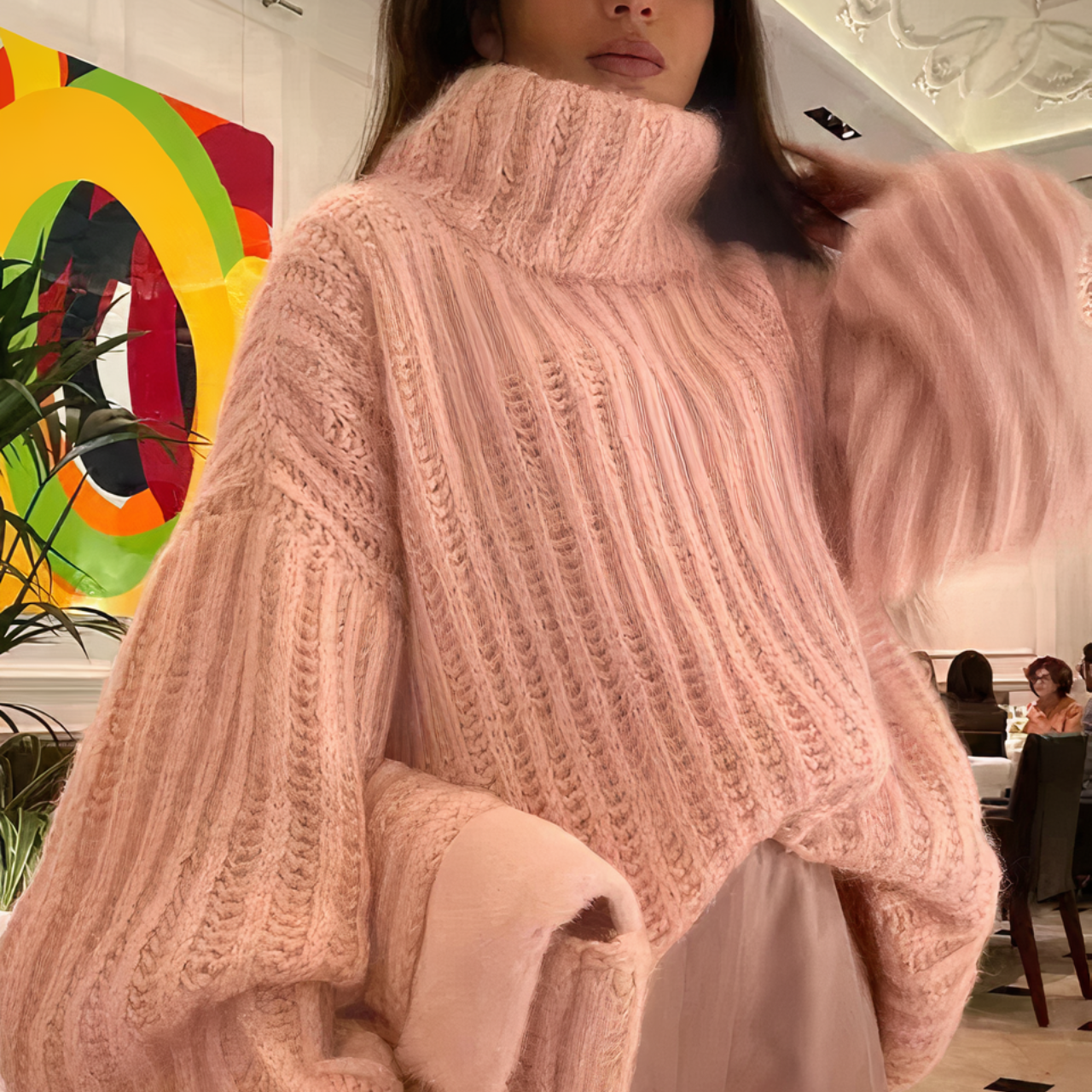 Victoria | Fluffy knitted sweater