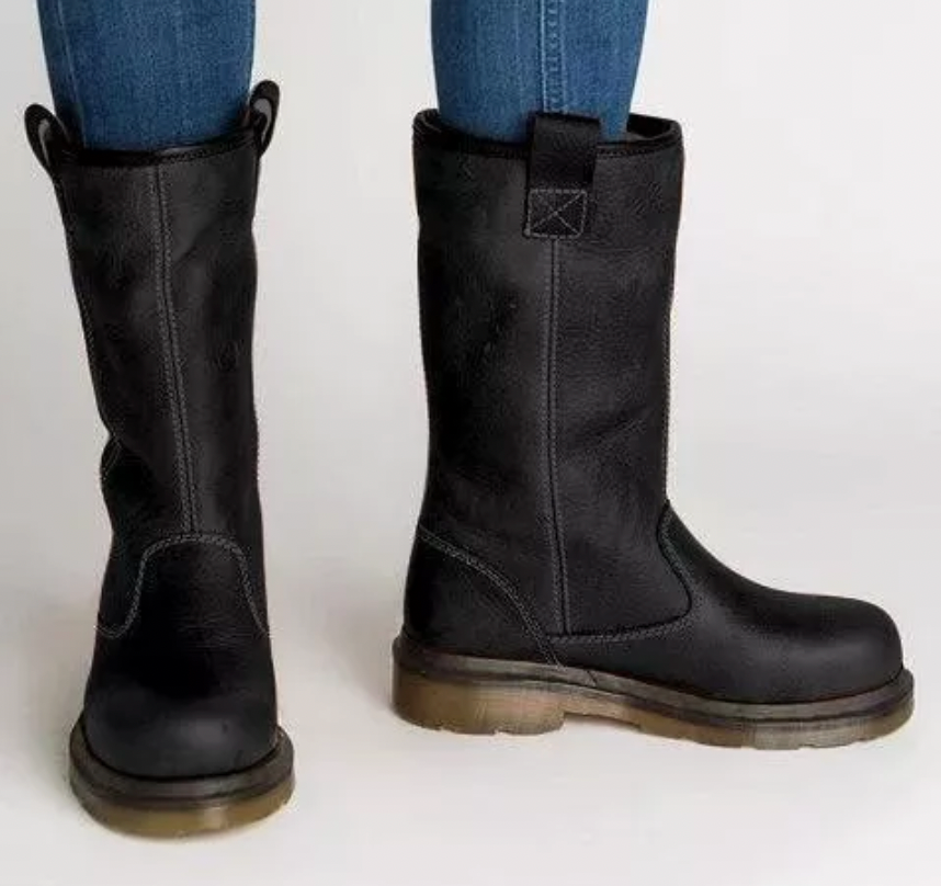 Sara | Fashionable and supportive orthopedic boots.