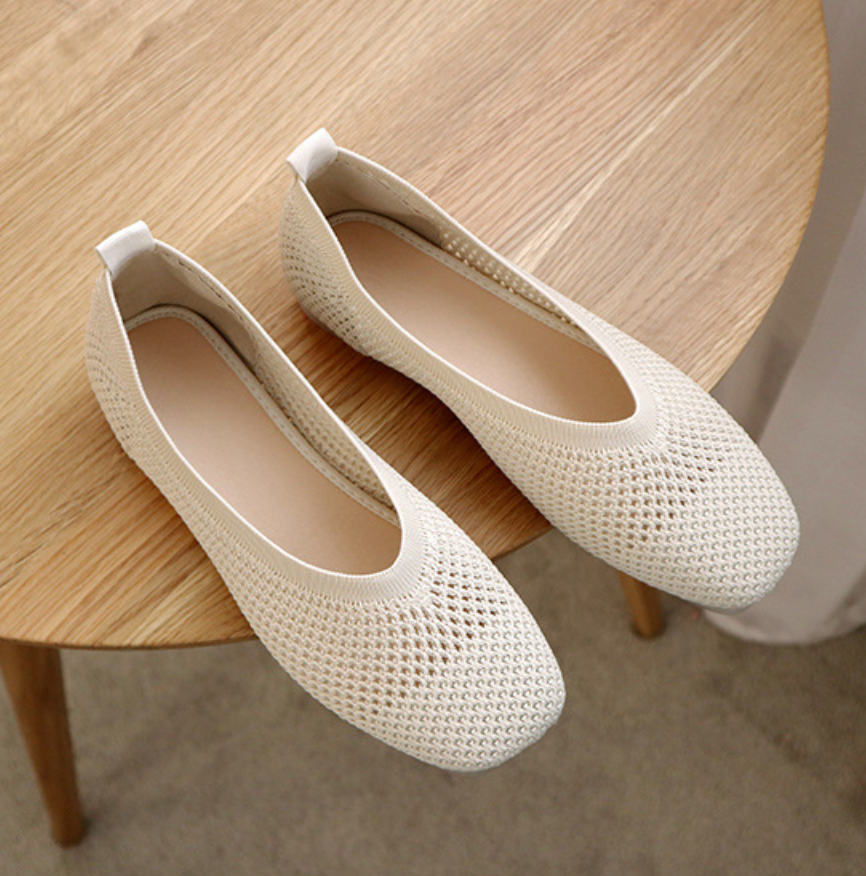 Meredith® | Breathable Shoes With Low Heels And Correction Function