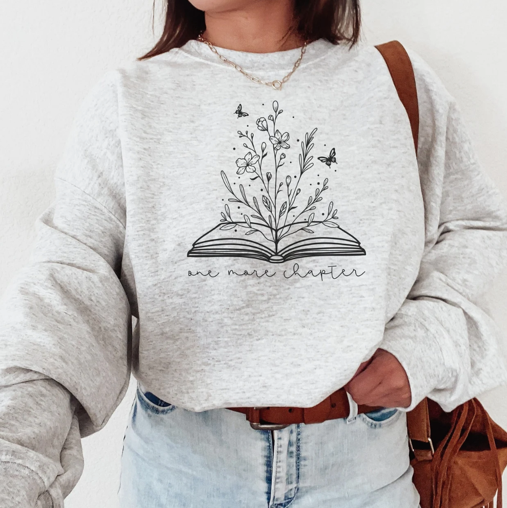 Caridad | Stylish women's sweater with a unique design
