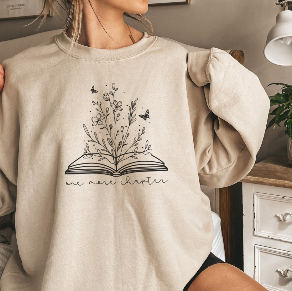 Caridad | Stylish women's sweater with a unique design