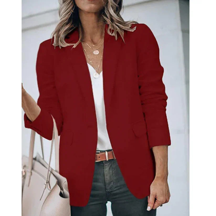 Reina | Modern and fashionable winter clothing item