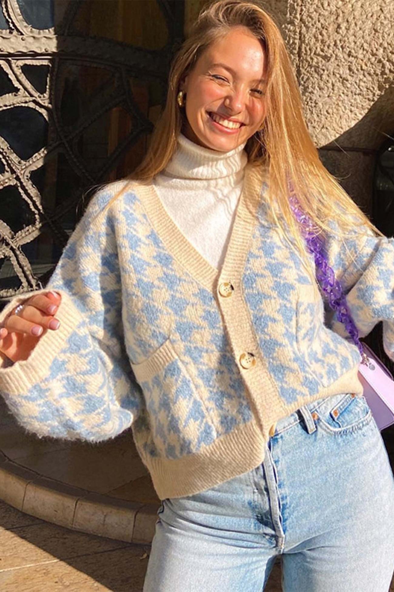 Laura | Blue V-neck pied de poule cardigan