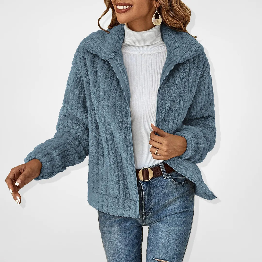 Verónica | Short and warm teddy jacket with zip