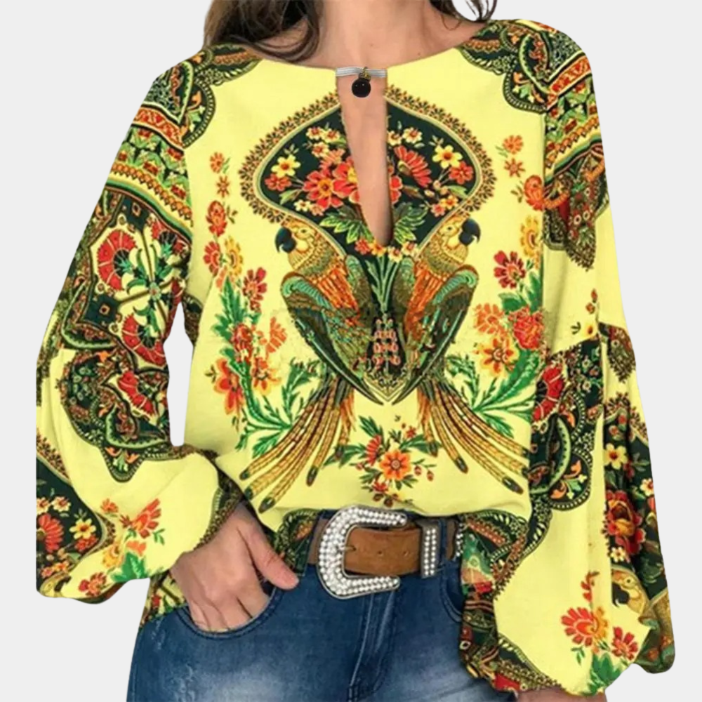 Yanet | Casual and effortless winter blouse