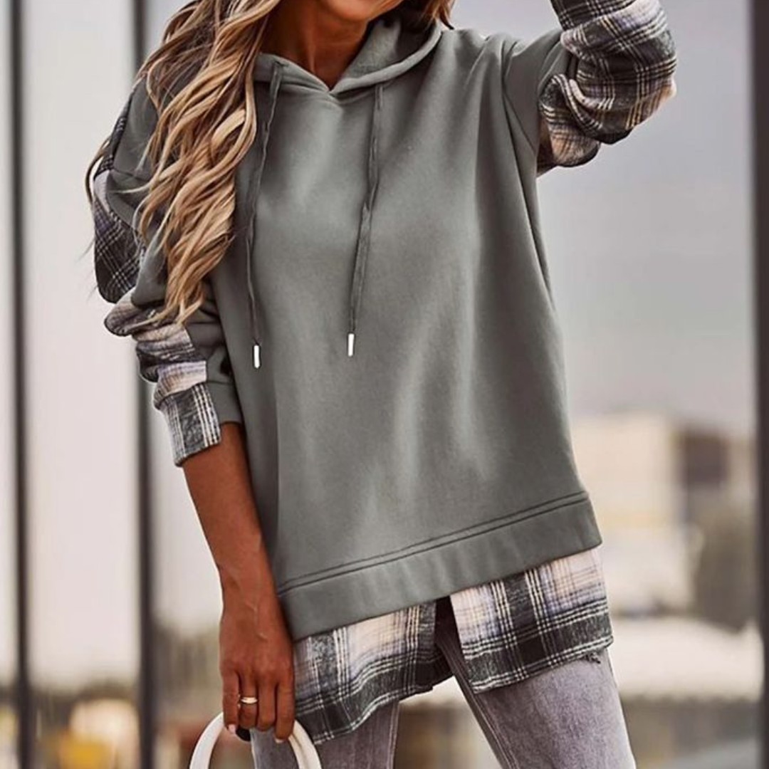 Victoria | Fashionable and comfortable winter sweater.