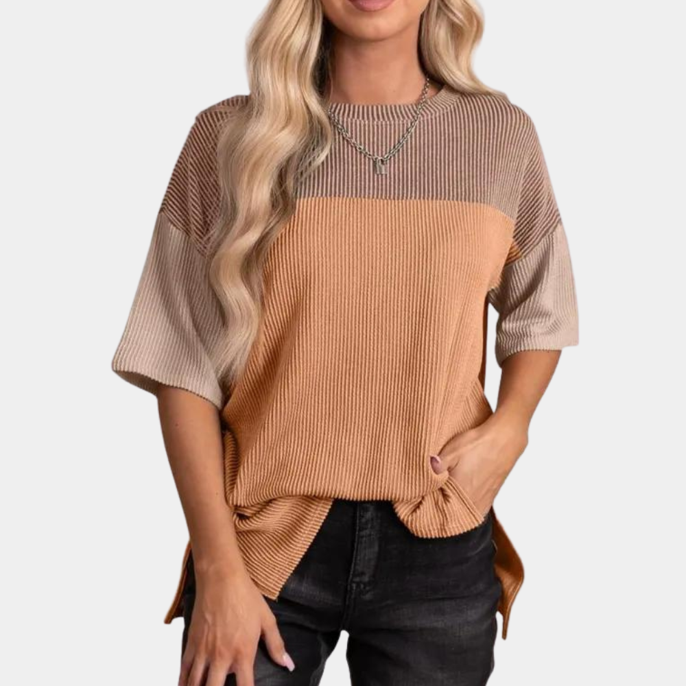 Alina | Relaxed and stylish winter t-shirt
