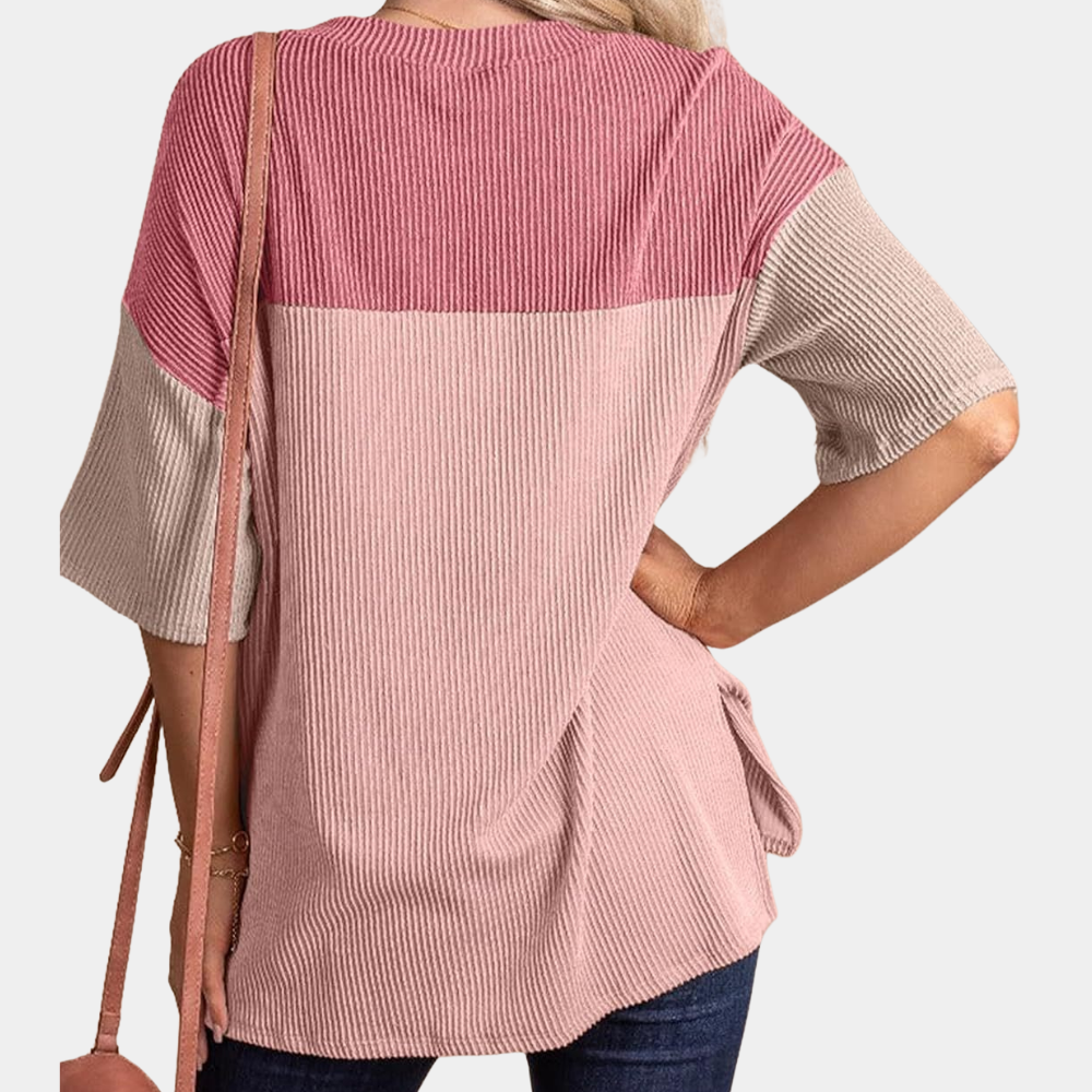 Alina | Relaxed and stylish winter t-shirt