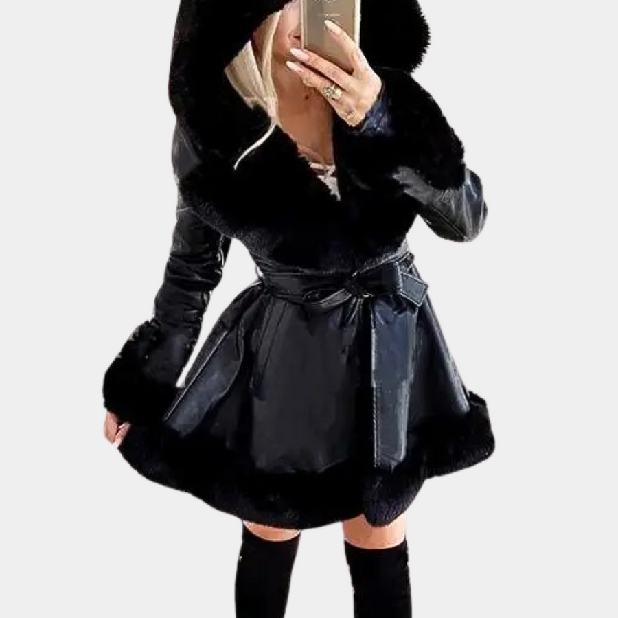 Natalia| Chic and versatile winter garment