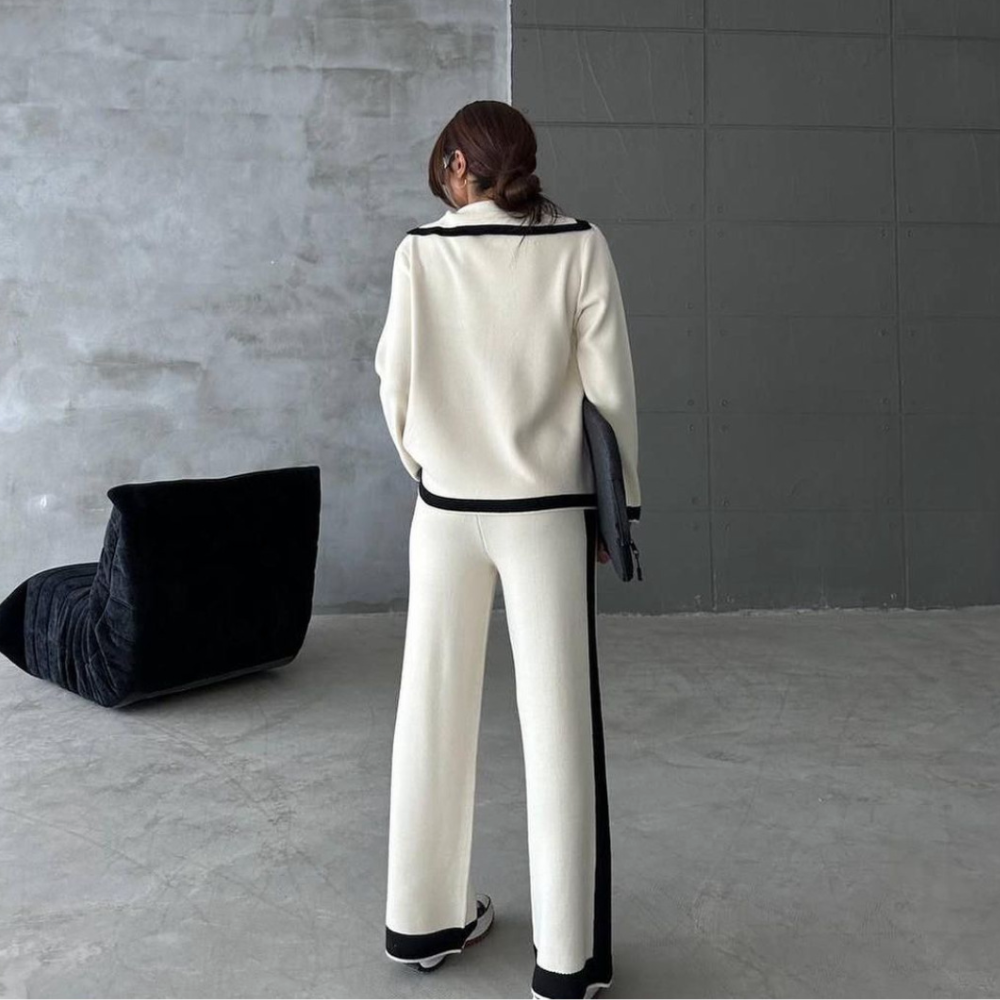 Elvia | Modern and fashionable winter clothing item