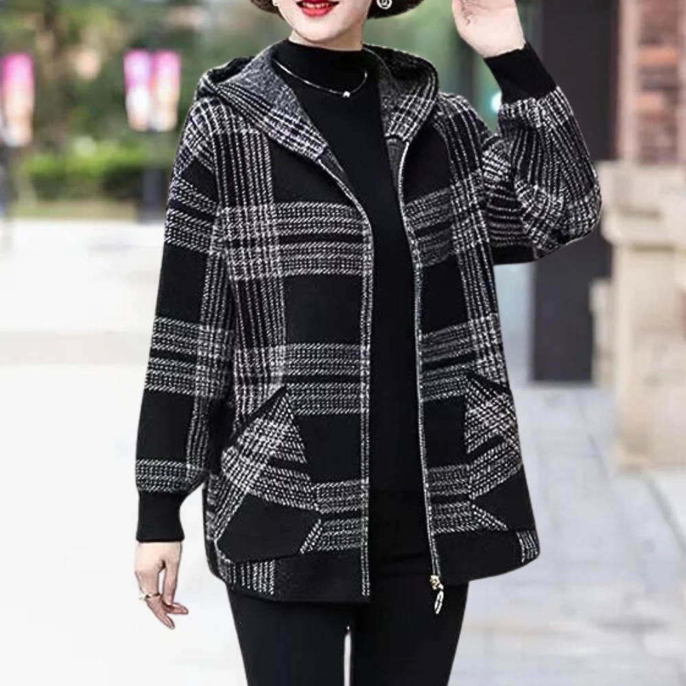 Magdalena | Elegant and versatile winter garment