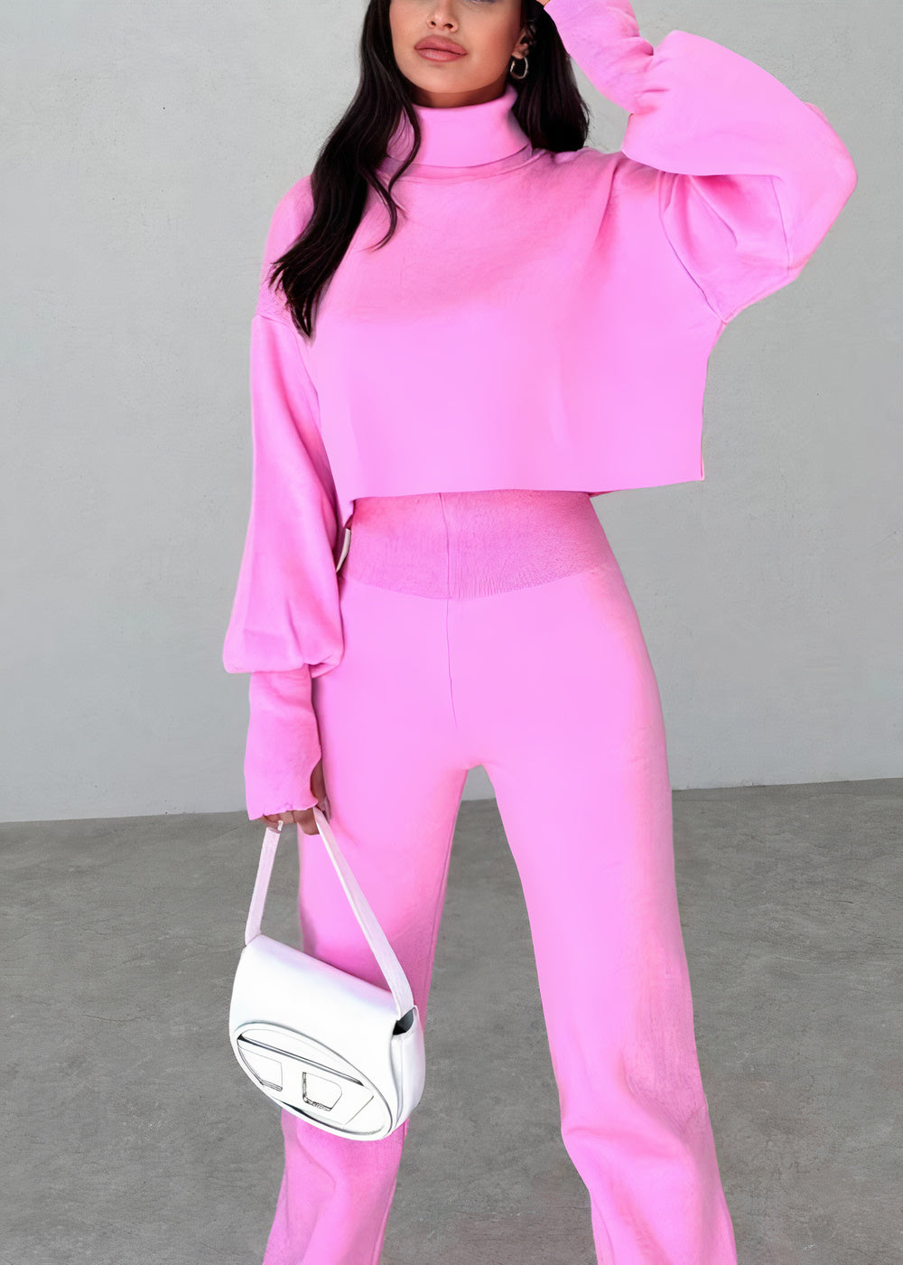 Greta® | Comfortable suit set with a high collar