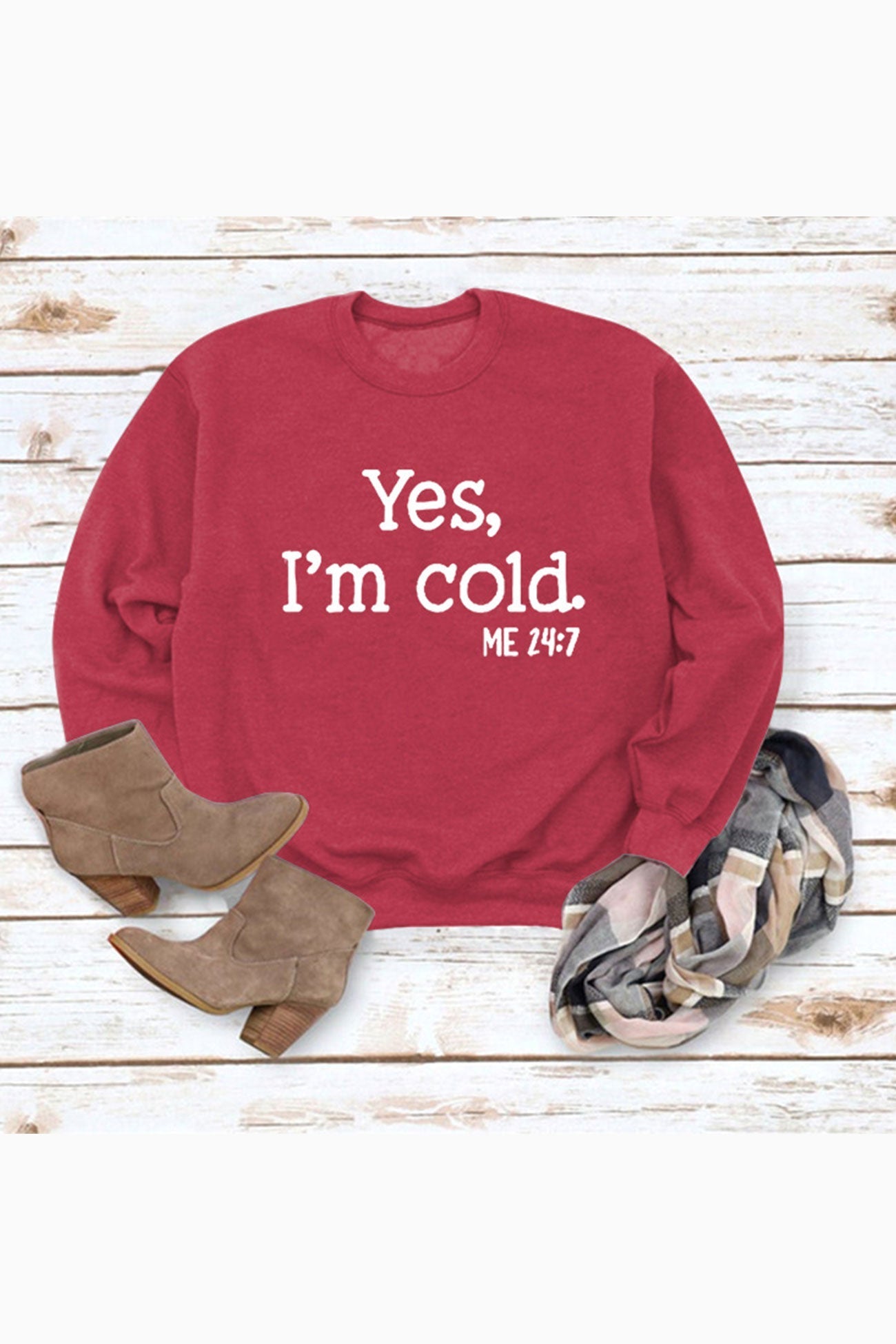 Angela | Sweatshirt with “I'm Cold” letter print