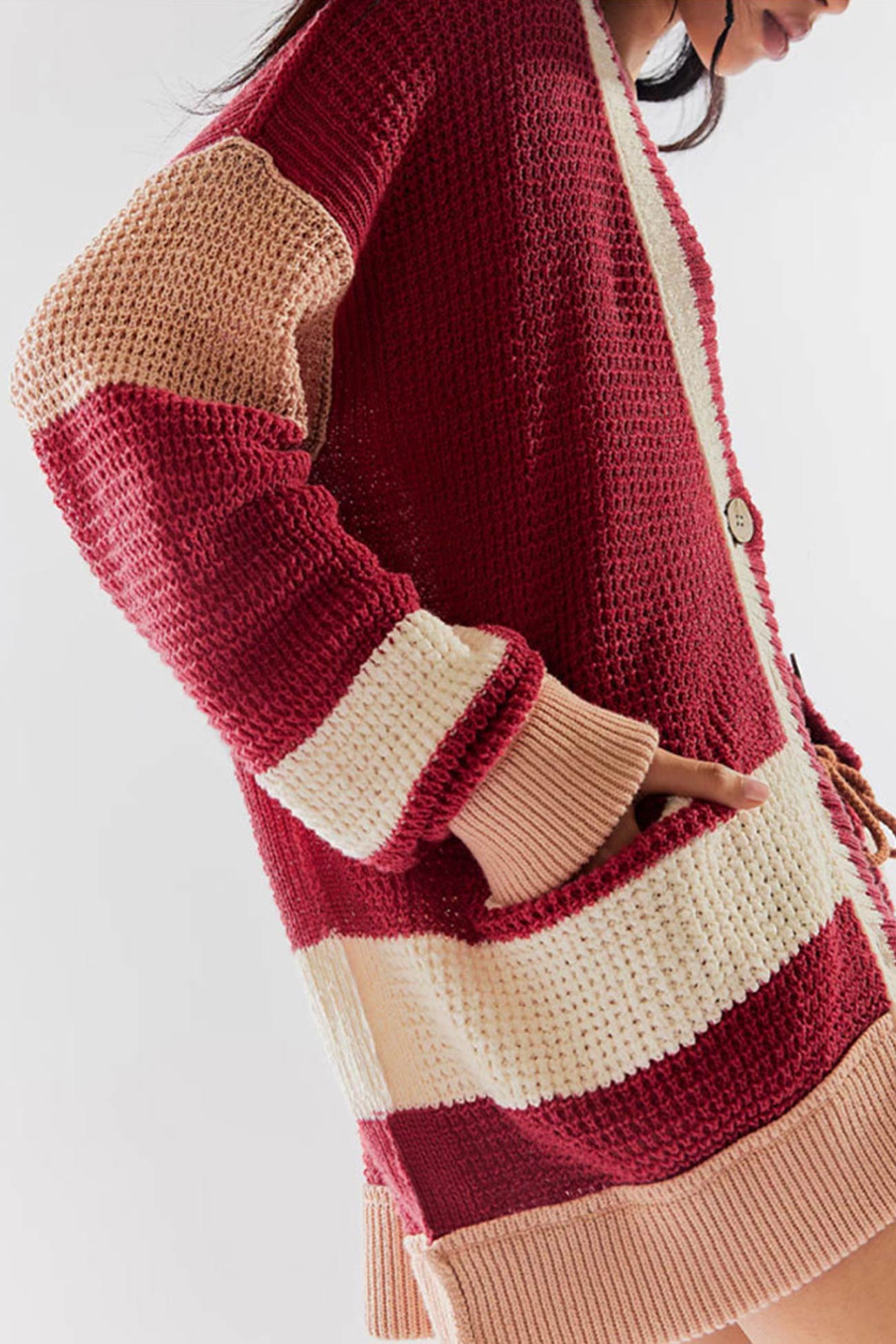 Agnes | Cardigan with buttons and color splicing