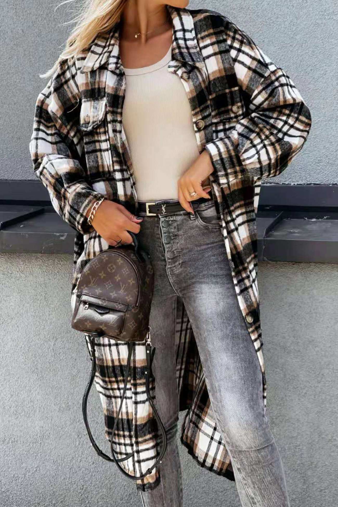 Fabienne | Long, contrasting checked jacket