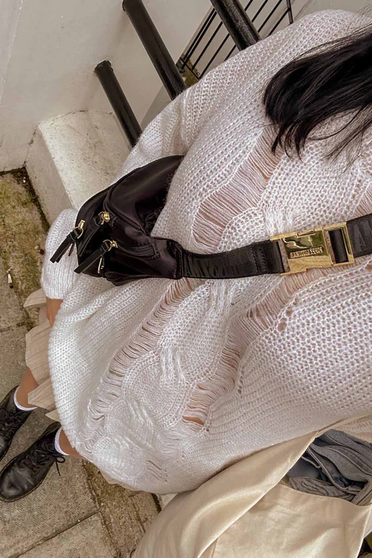 Linda | Hollow knit crew neck sweater