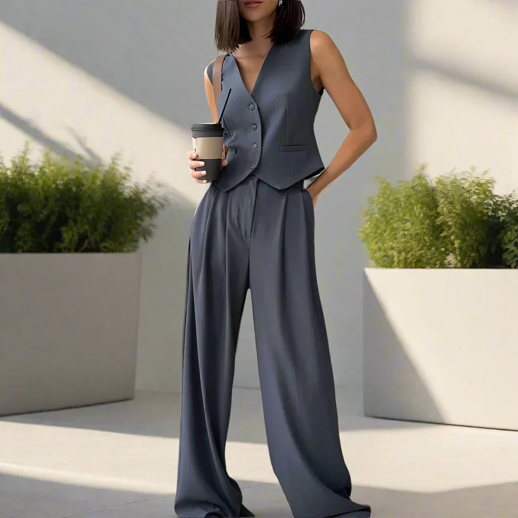 Brunella® | Elegant women's pantsuit set with V-neck and wide leg