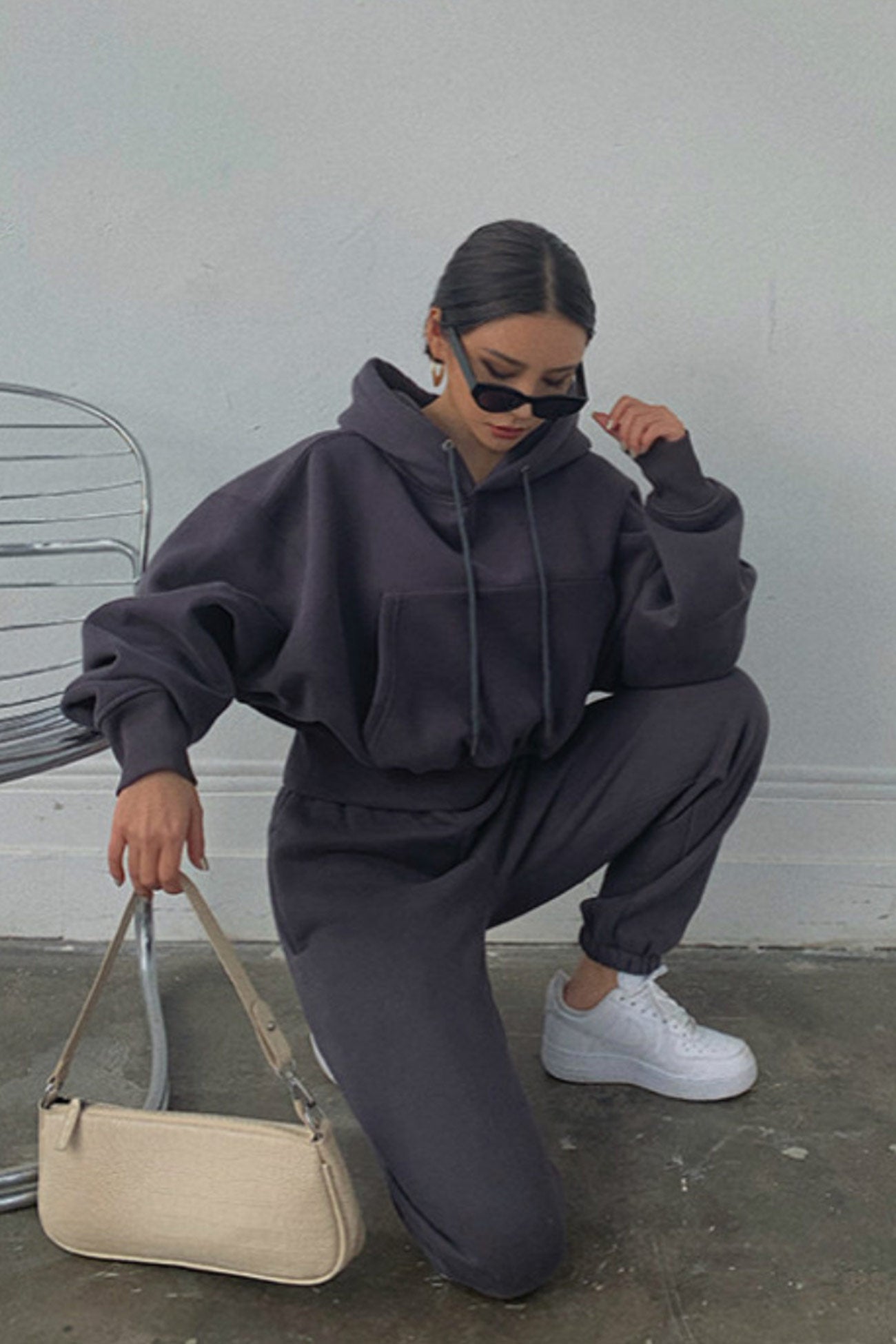 Margrit | Hooded drawstring crop top with sweatpants